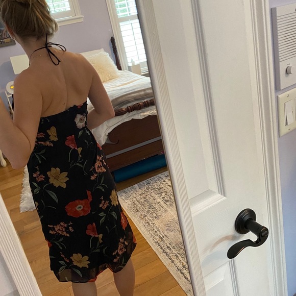 Urban Outfitters Floral Dress - Picture 2 of 2
